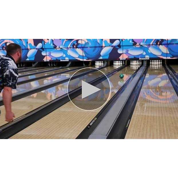 Track Paragon Pearl Bowling Ball - Image 3