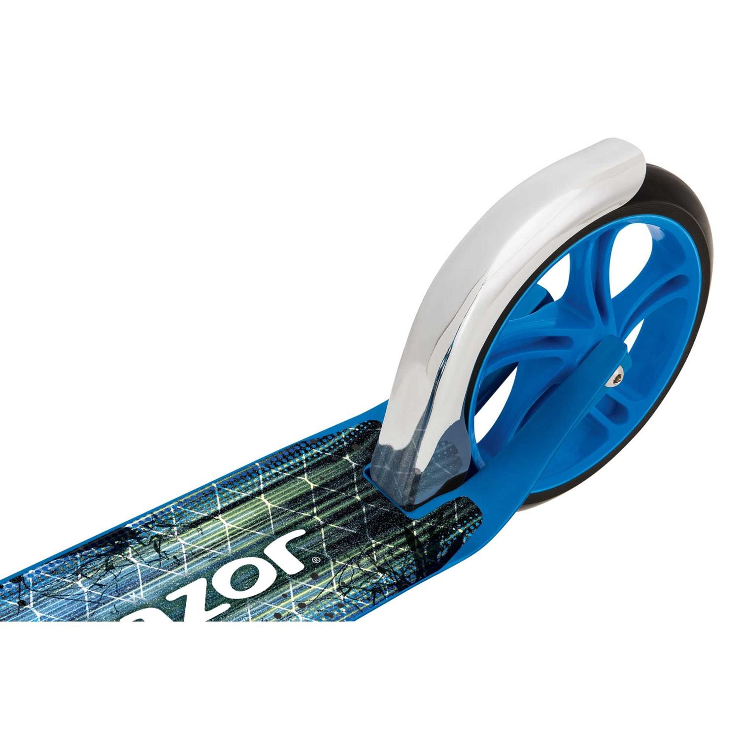 Razor A5 Lux Kick Scooter - Image 3