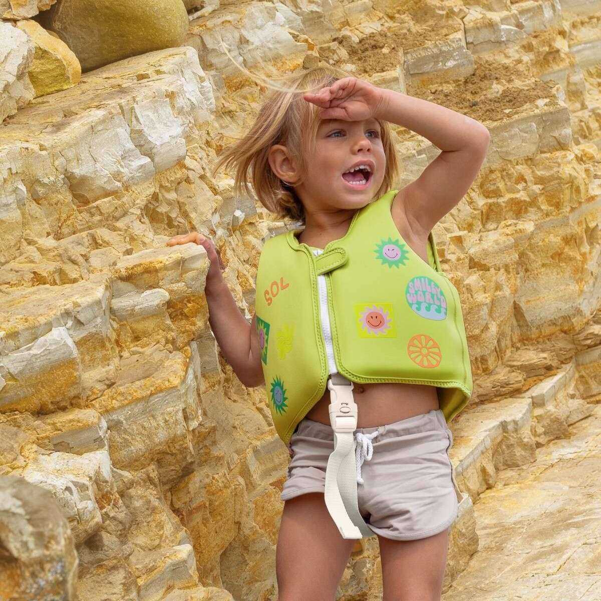 Sunnylife Kids Smiley World Flotation Vest - Image 4