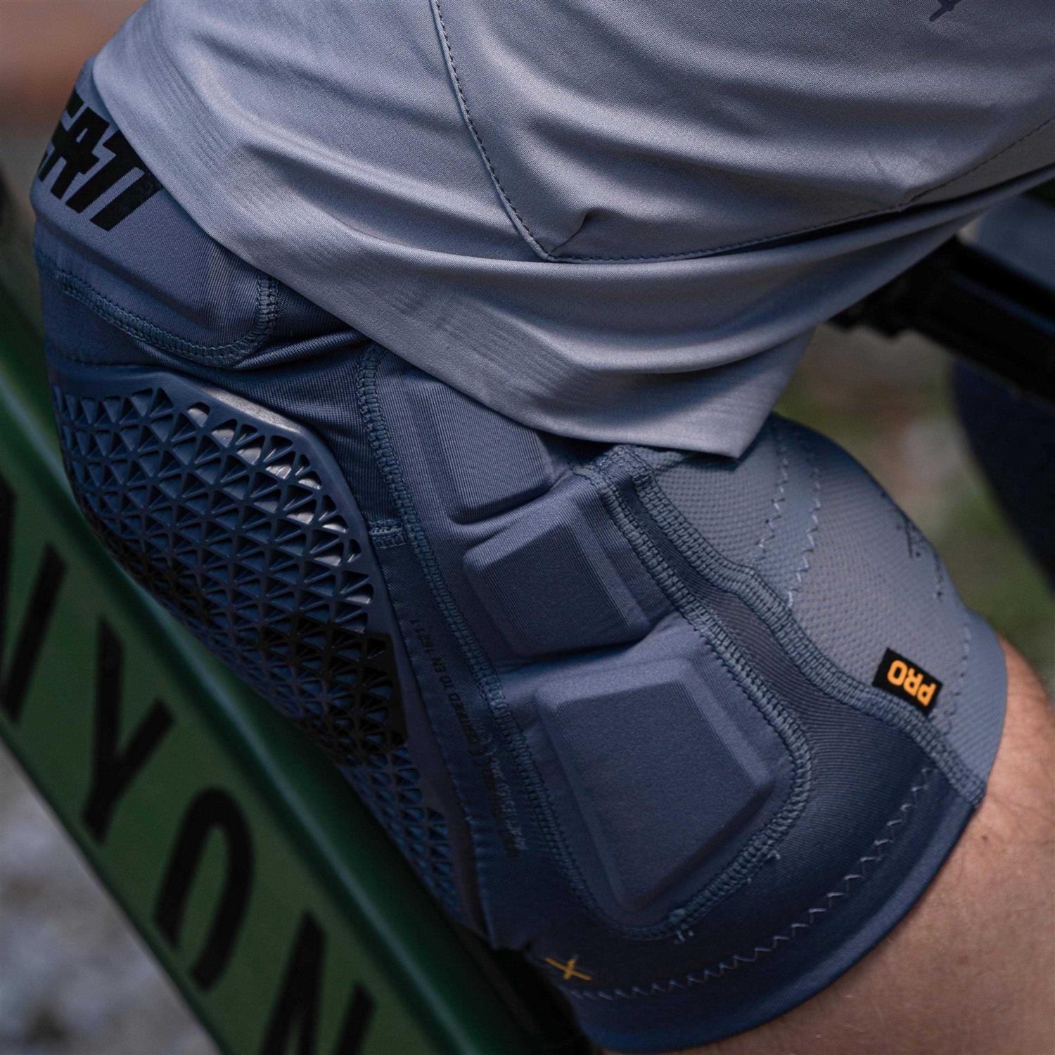 Leatt Knee Guard AirFlex Pro - Image 4