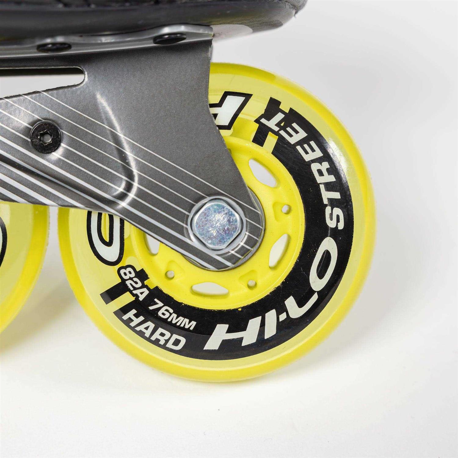 Bauer Vapor X3.5 Roller Hockey Skates - Image 4