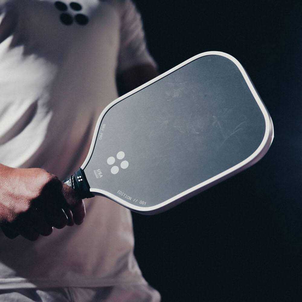 Holbrook Mav Pro Pickleball Paddle - Image 2