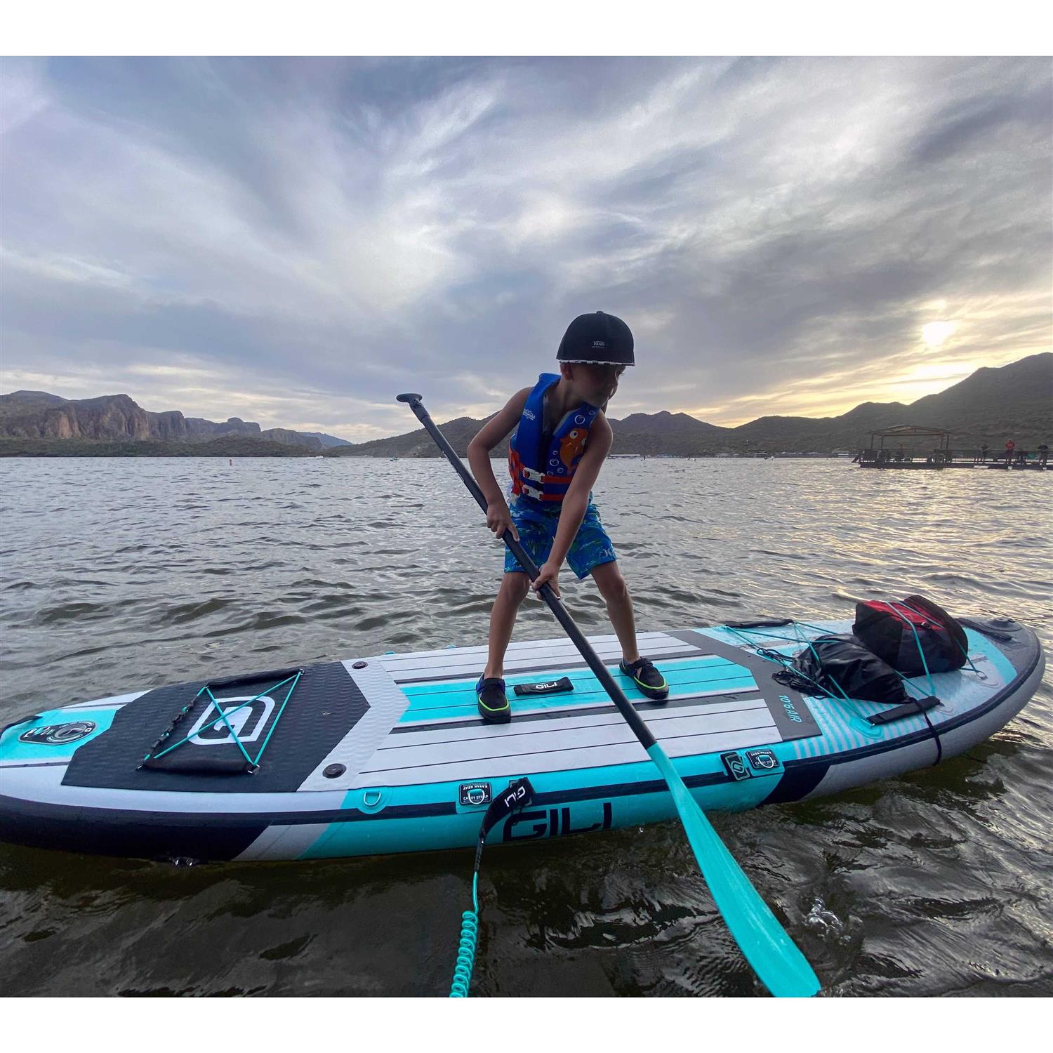 GILI Komodo Inflatable Stand Up Paddle Board 10'6 Long x 33 Wide x 6 Thick - Image 2