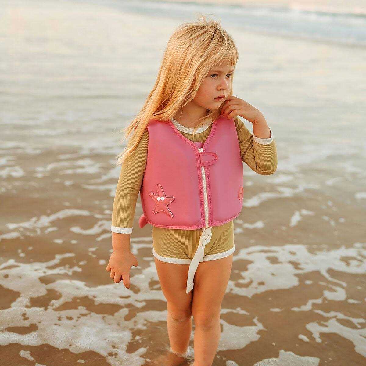 Sunnylife Swim Vest Ocean Treasure Rose - Image 4
