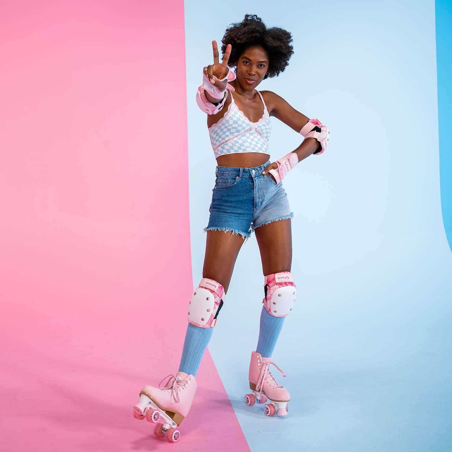 Prettyfly Retro Quad Skates - Image 2