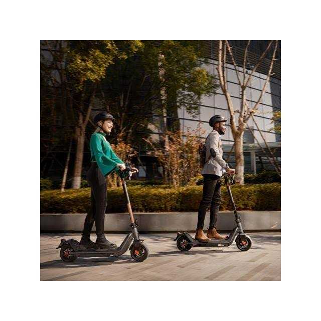 NIU Electric Scooter KQi3 Pro - Image 4