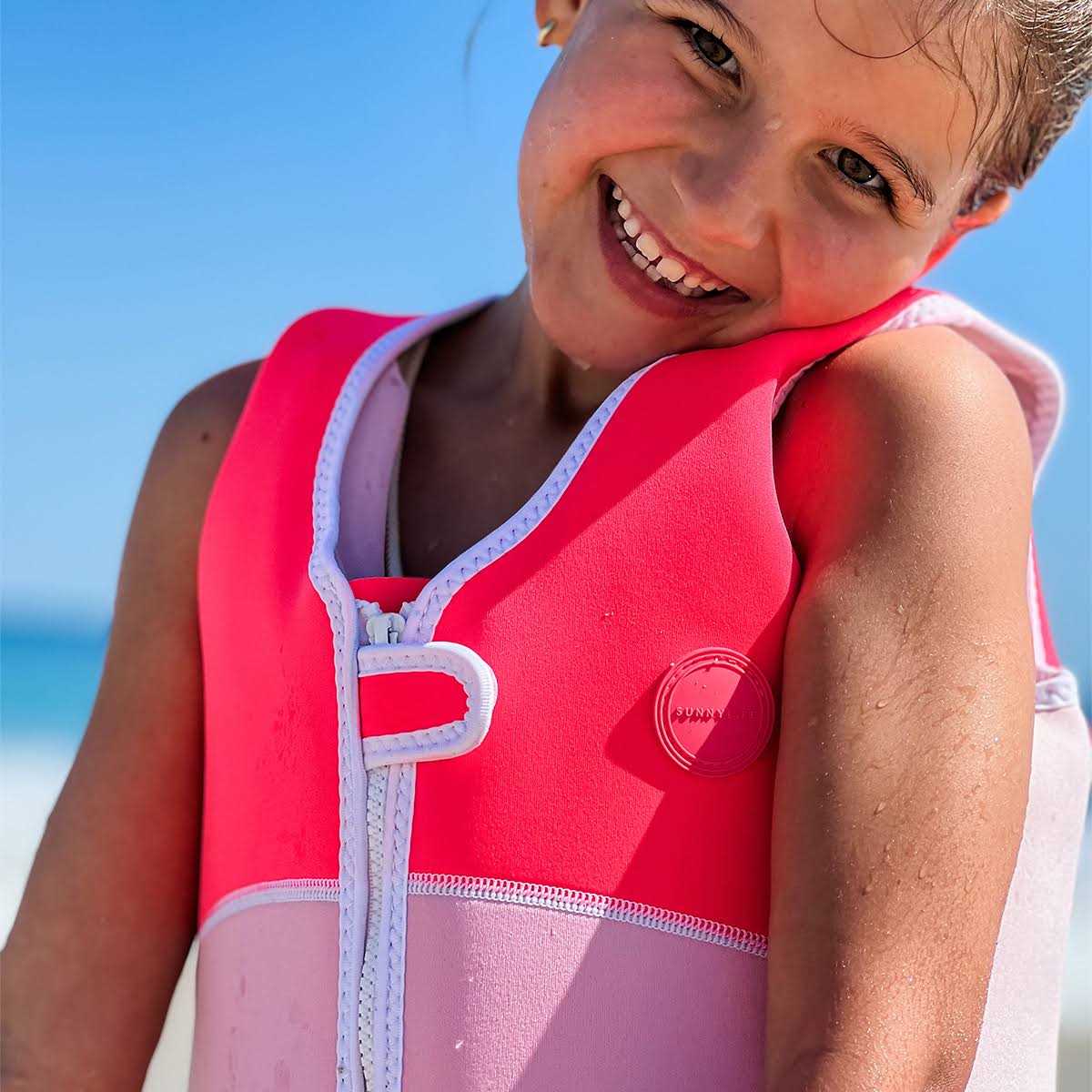 Sunnylife Swim Vest Princess Swan Buttercup - Image 5