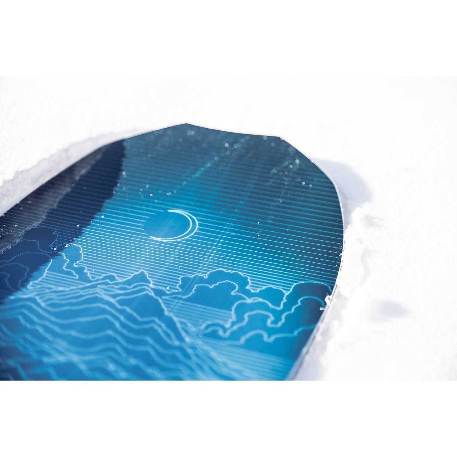 Lib Tech Golden Orca Snowboard 2024 - Image 5