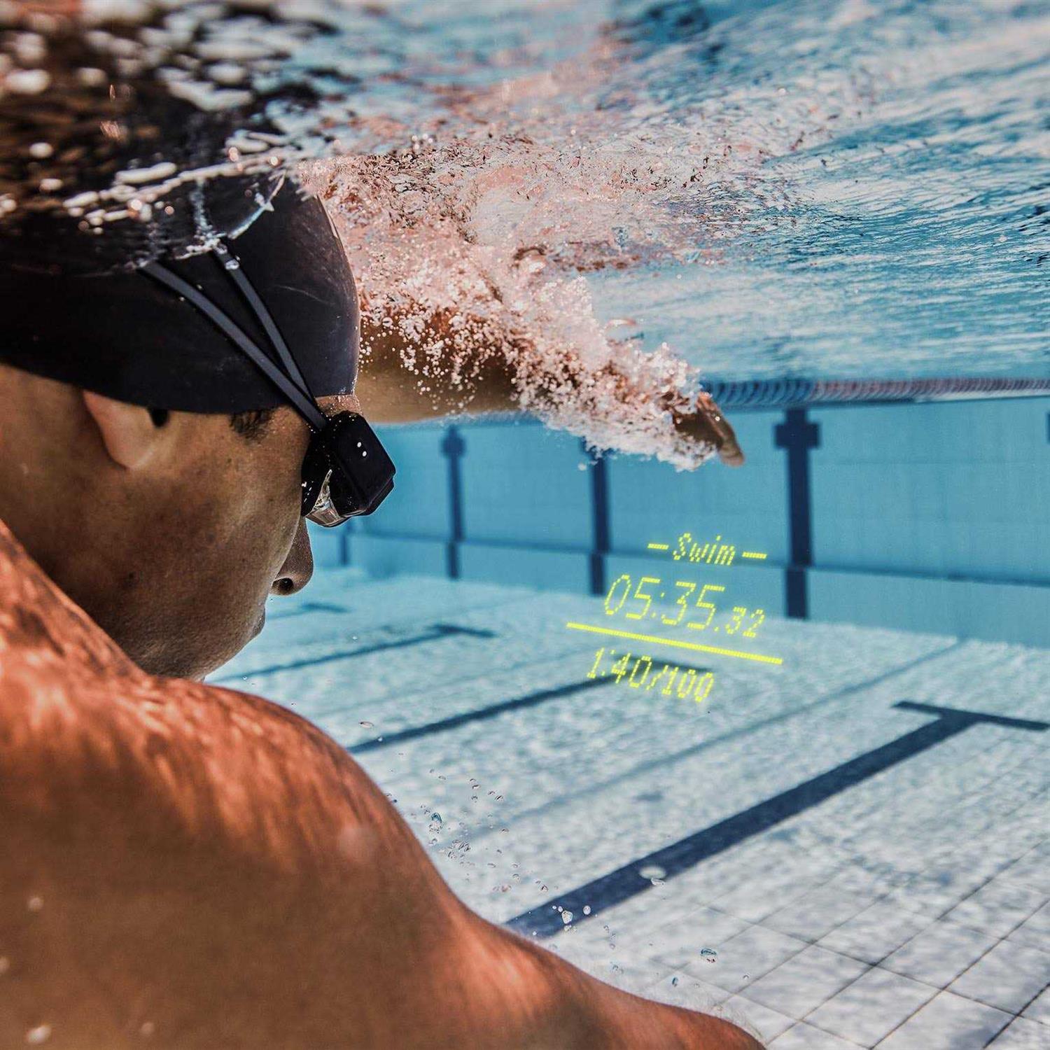 FORM Smart Swim Goggles - Image 4