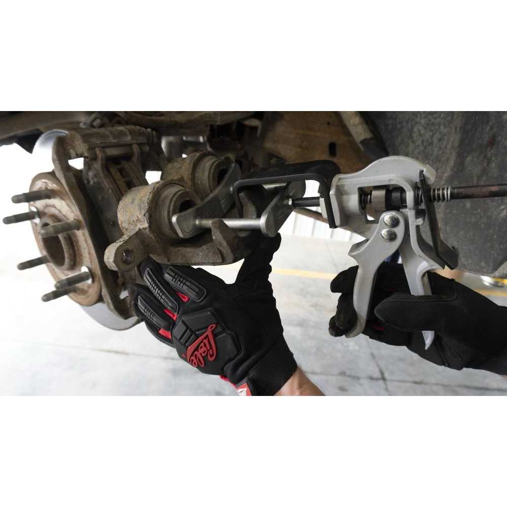 Lisle 25750 Dual Piston Brake Compressor - Image 5