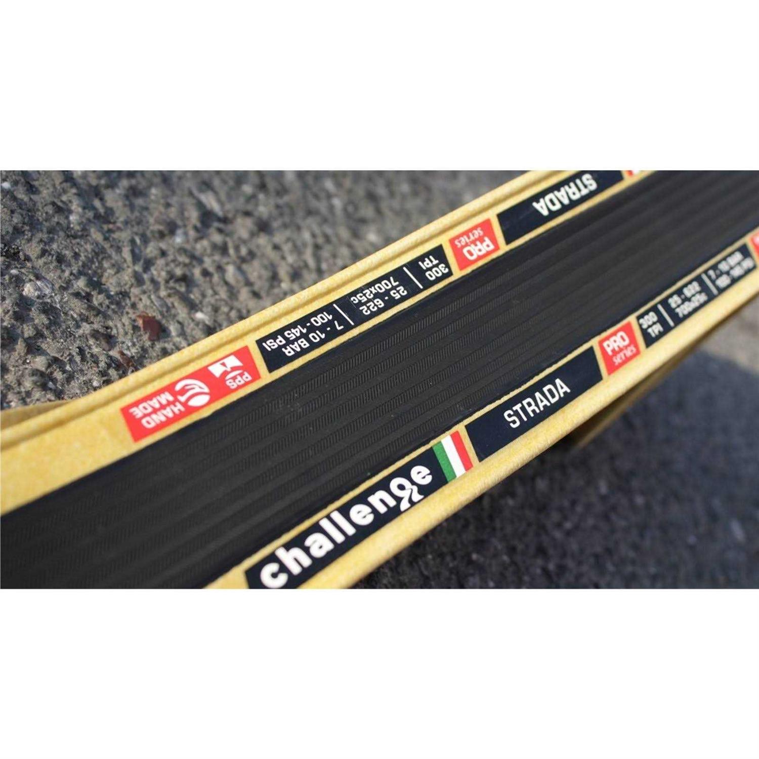 Challenge Strada Pro Clincher Tire - Image 2
