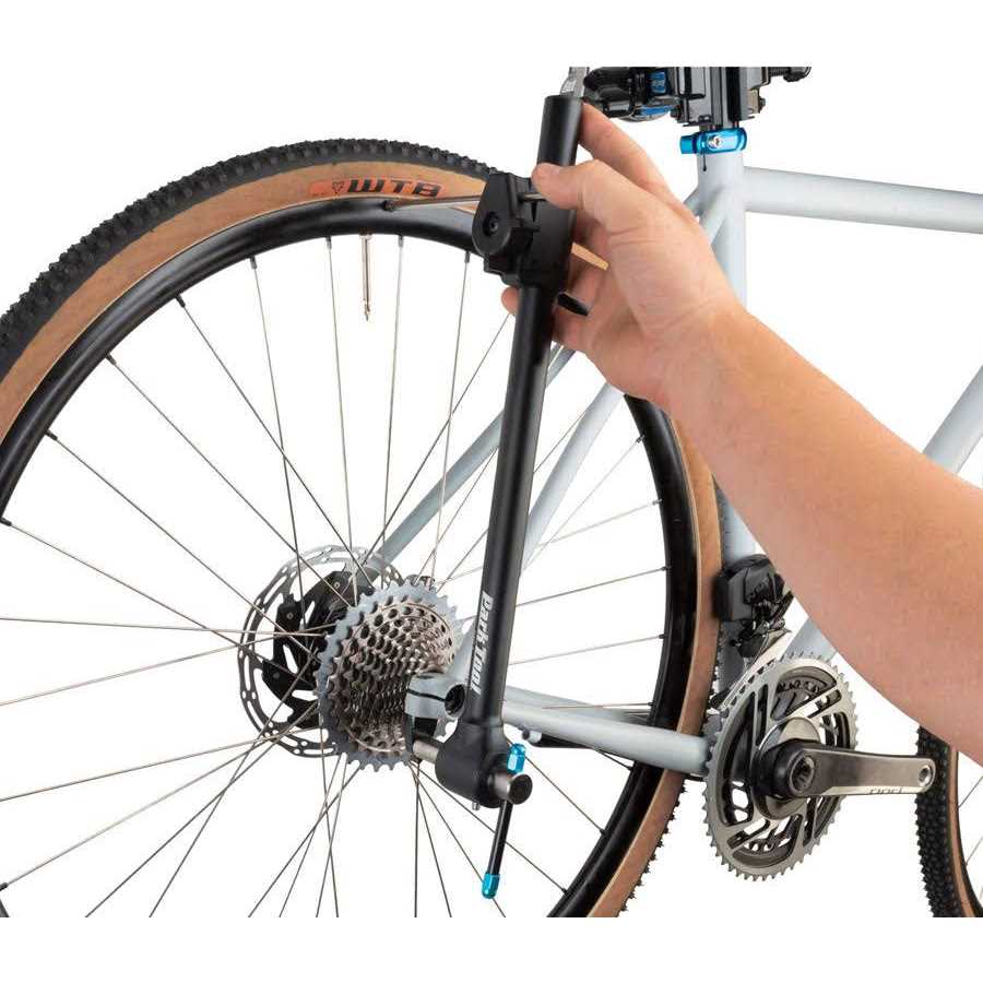 Park Tool DAG-2.2 Derailleur Hanger Alignment Gauge - Image 2