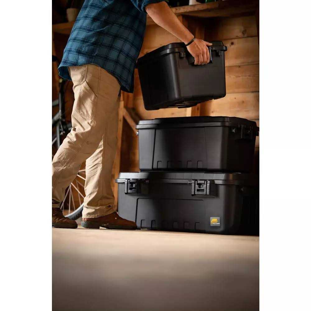 Plano Sportsman Trunk 171900 - Image 5