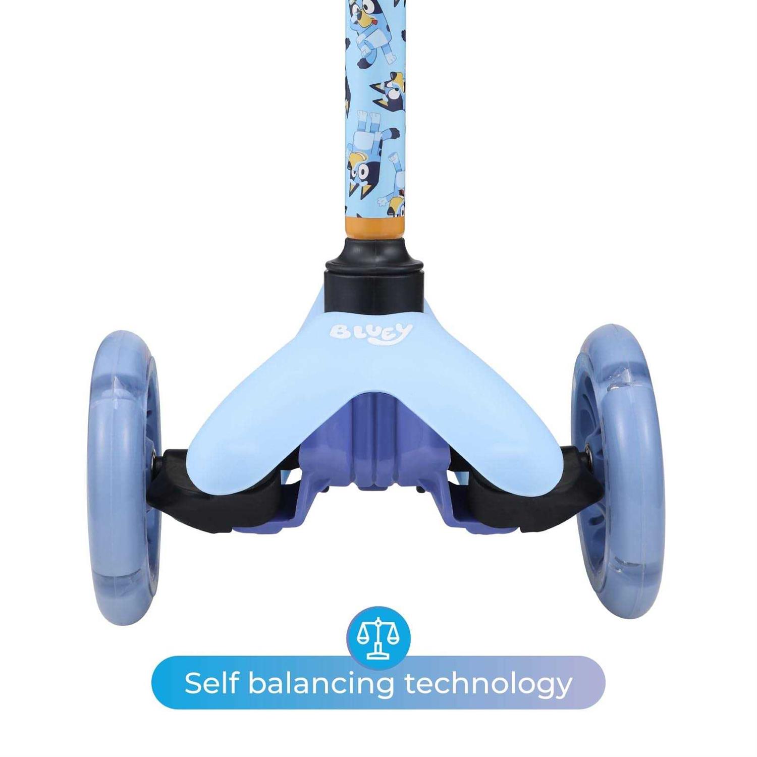 Scooter for Kids Ages 3-5 Extra Wide Deck & Light Up Wheels - Image 2