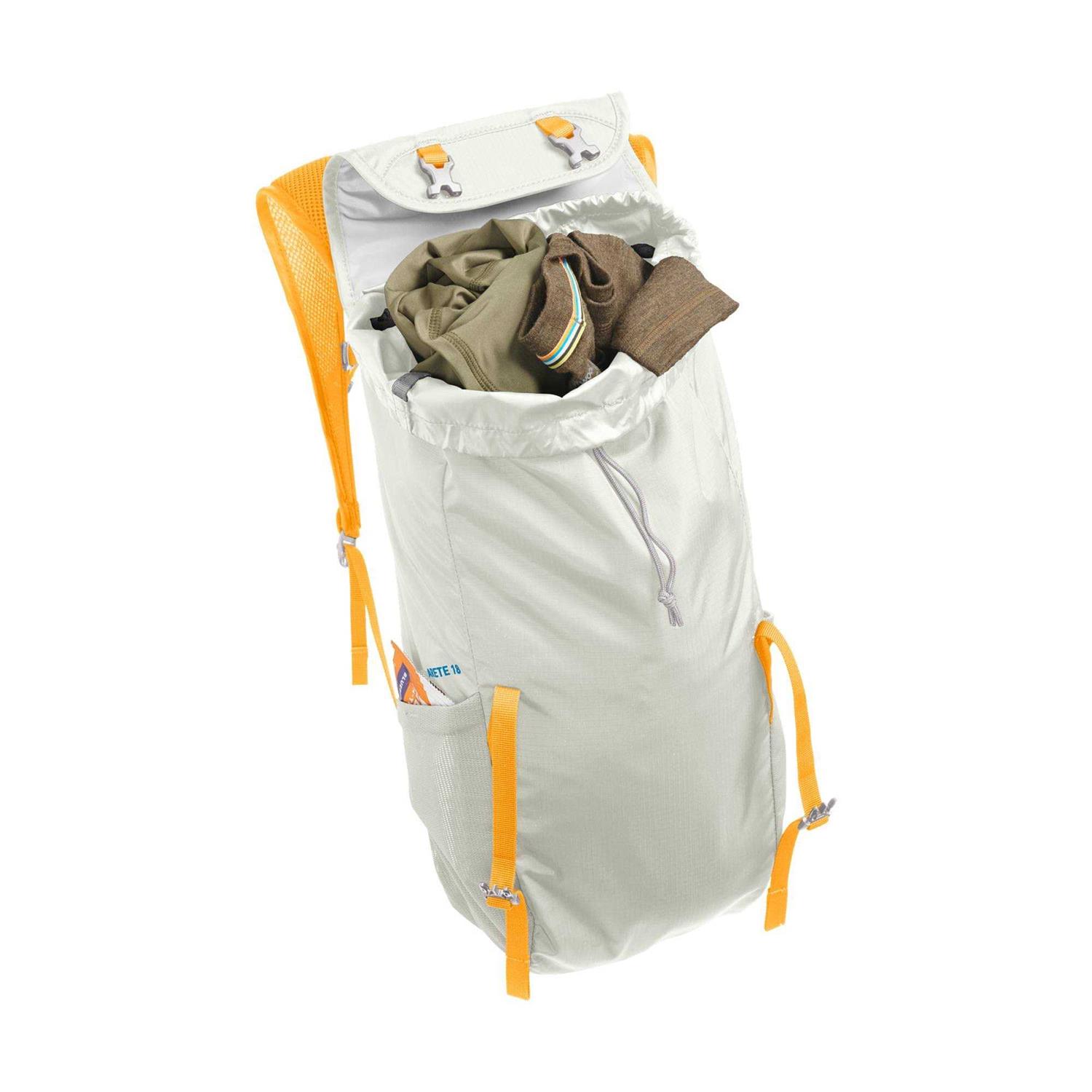 Alternative view of CamelBak Arete 18 Hydration Pack