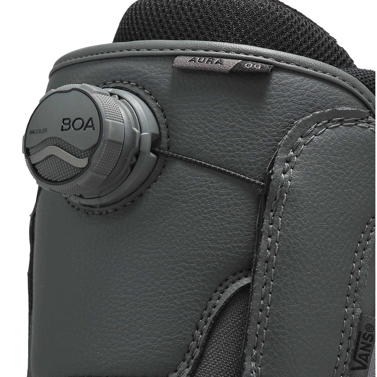 Vans Aura OG Snowboard Boots - Image 4