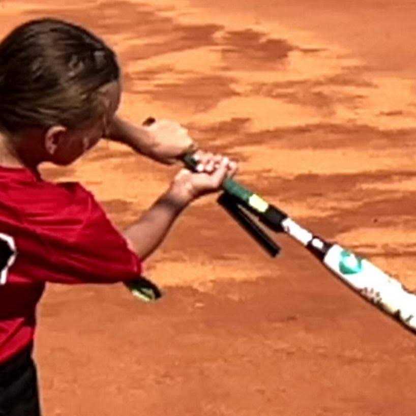 SWINGRAIL Baseball/Softball Swing Trainer - Image 4