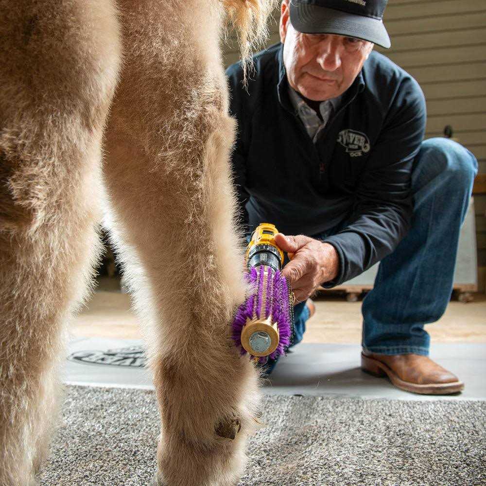 Weaver Leather Roto Brush - Image 3