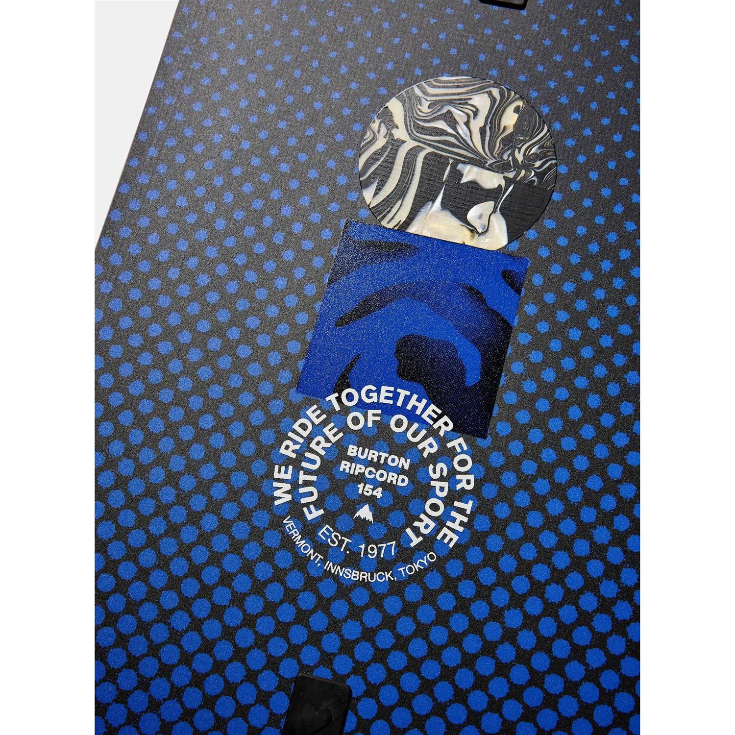 Alternative view of Burton Ripcord Snowboard 2024