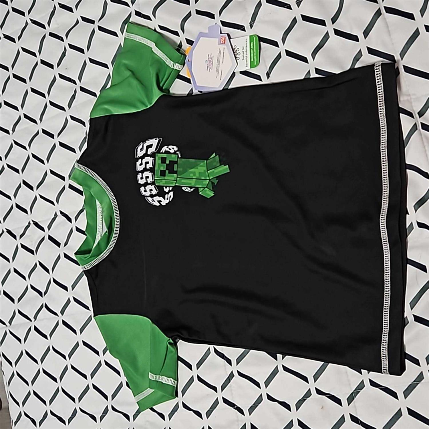 Boys' Minecraft Short Sleeve Rash Guard Swimsuit Top - Image 4