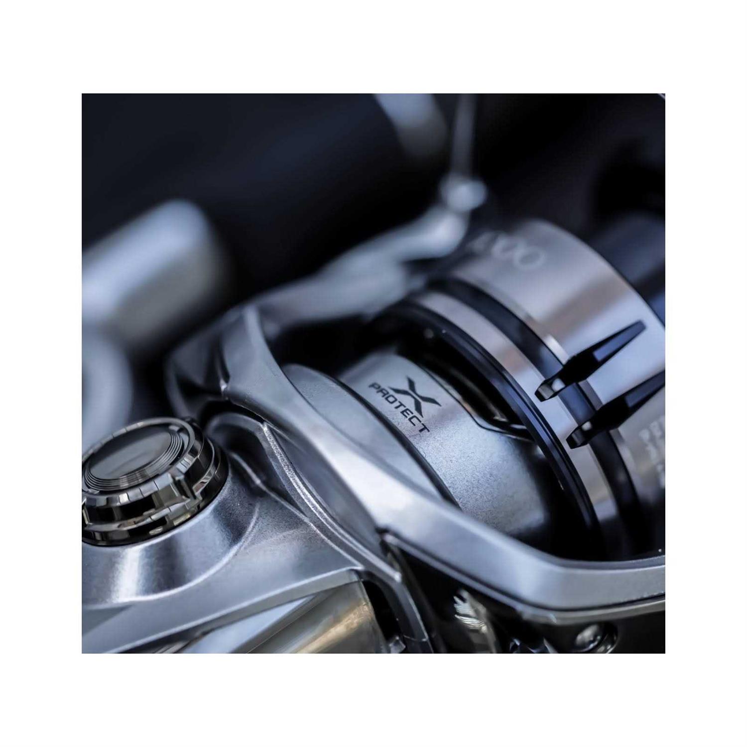 Shimano Stradic FL Spinning Reel - Image 2