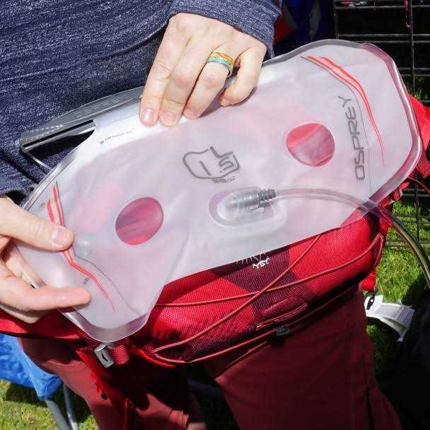 Osprey Hydraulics Lumbar 1.5 Reservoir - Image 2