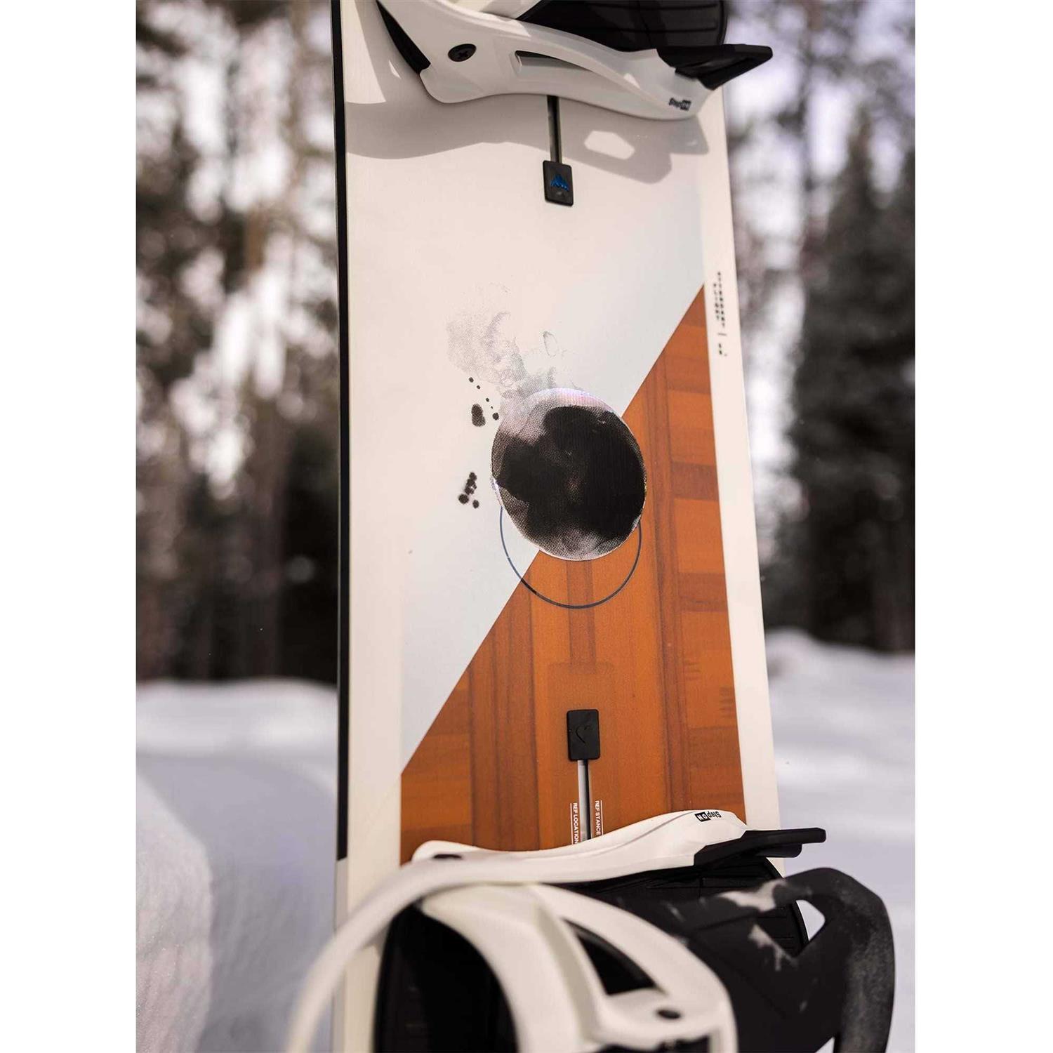 Burton Flight Attendant Snowboard - Image 4