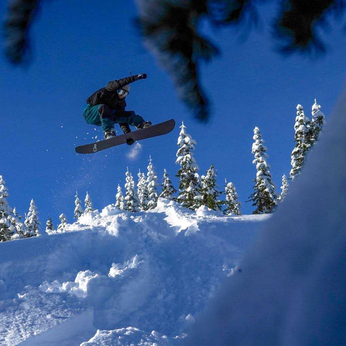 GNU Gremlin Snowboard - Image 2