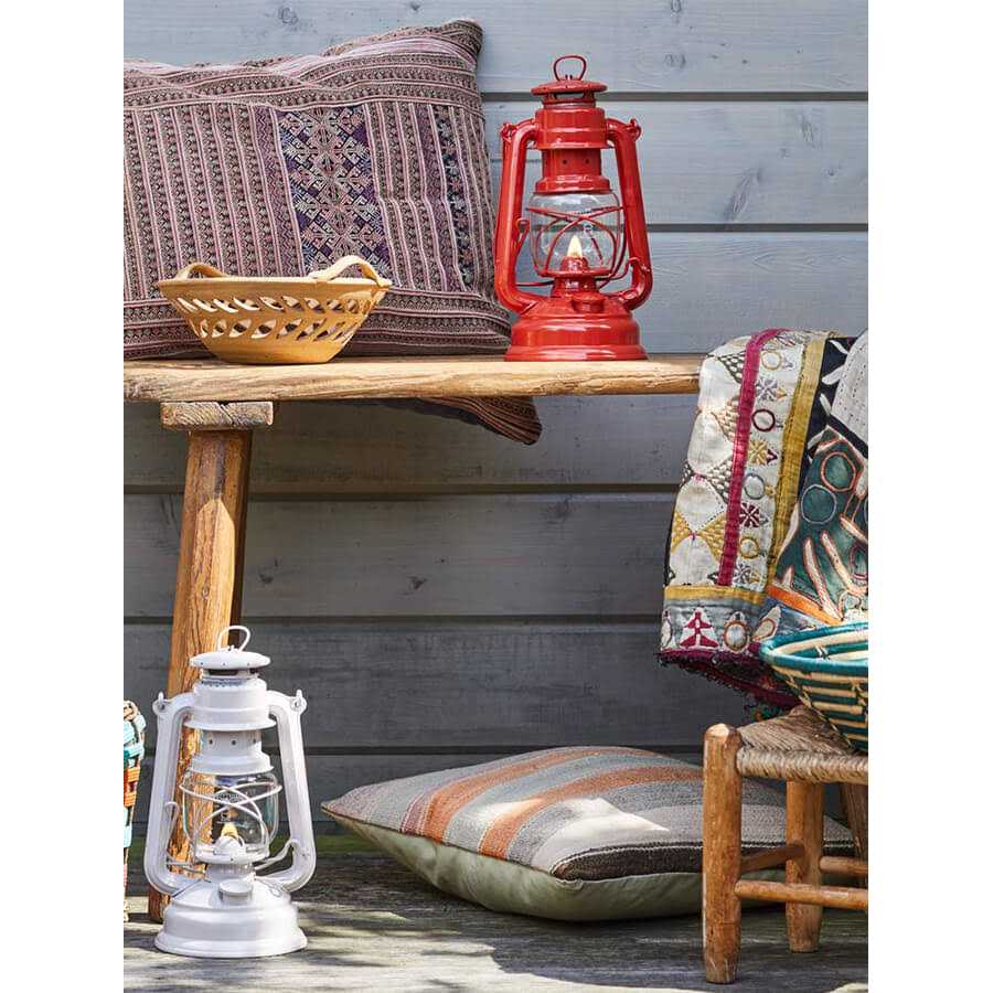 Feuerhand 276 Hurricane Lantern - Image 3
