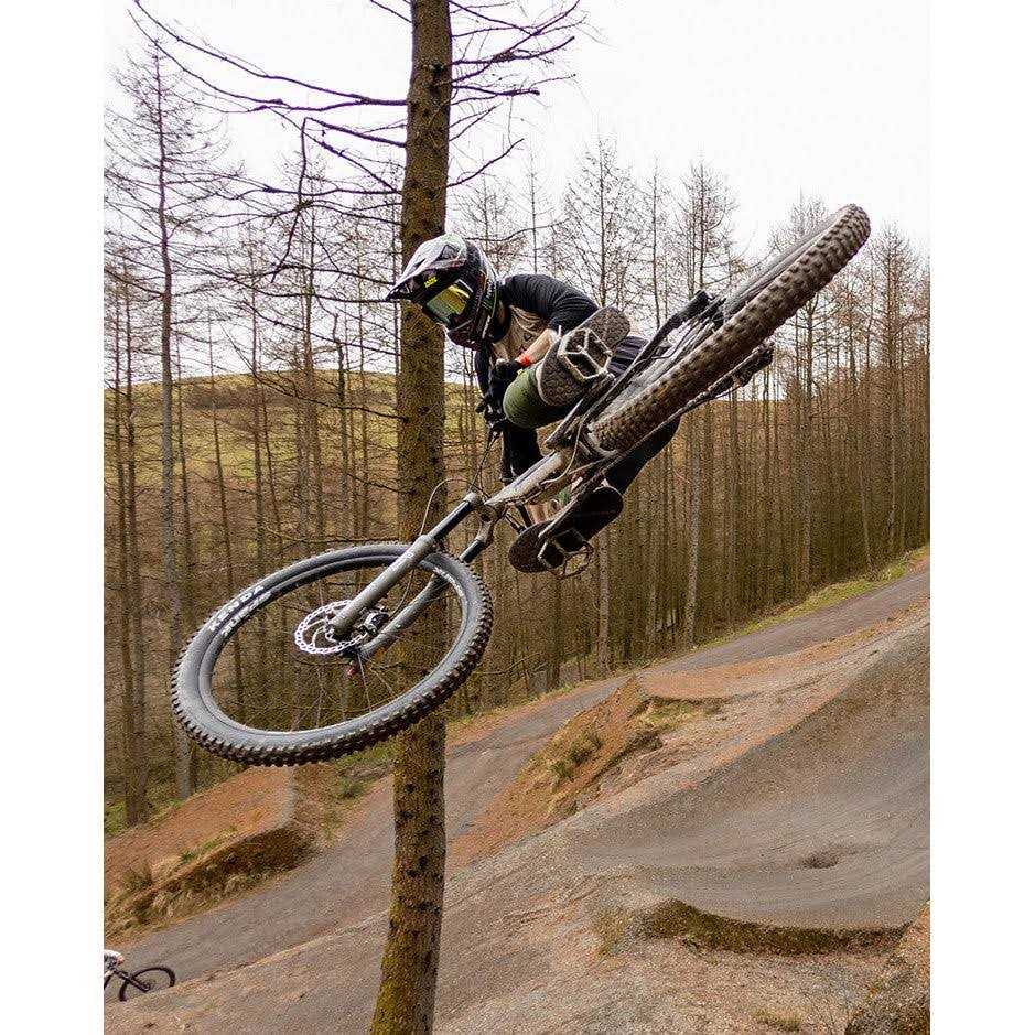IXS Carve Evo+ Knee - Image 3