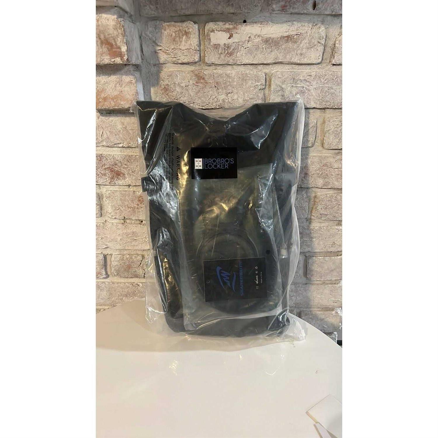 Sharkmouth Tactical Molle Hydration Pack Backpack 900d with 2L Leak-Proof Water Bladder - Image 3