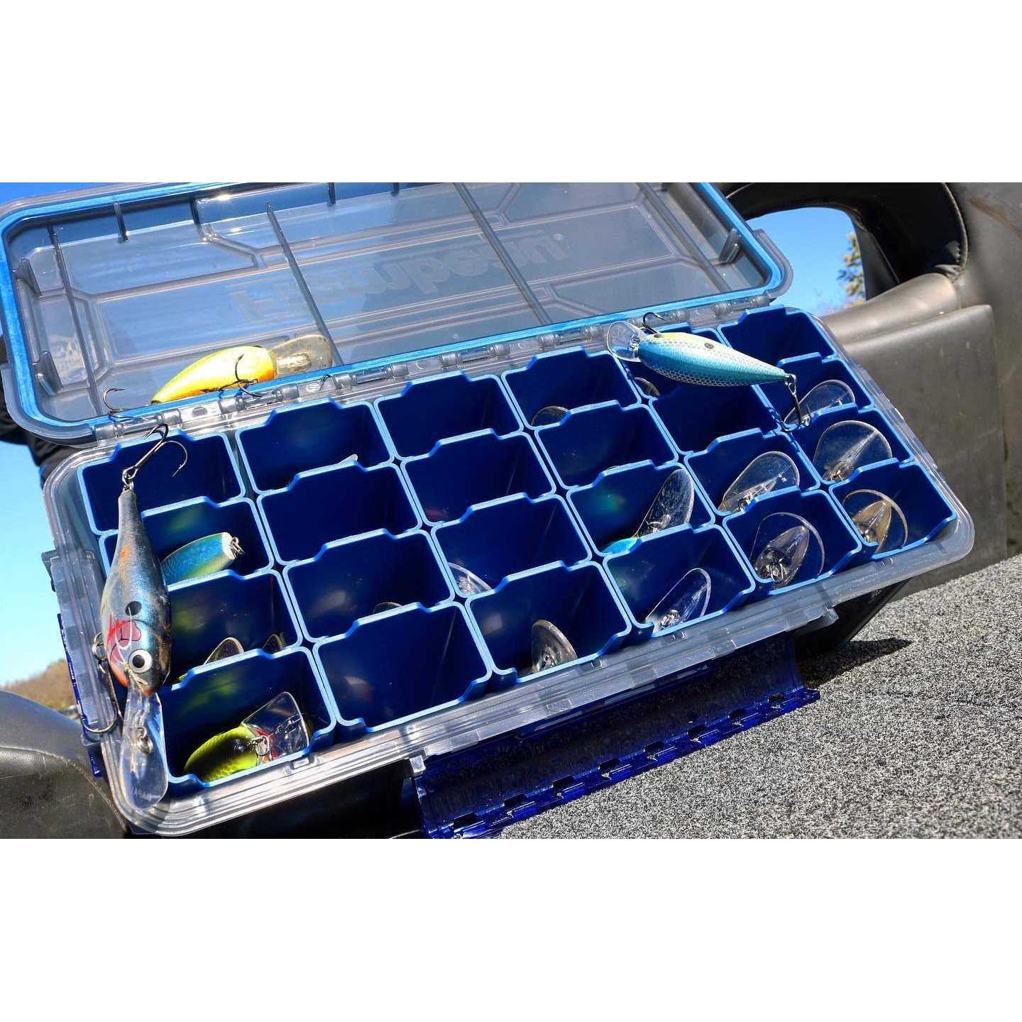 Flambeau Zerust Max Crank Bank Tackle Box - Image 4
