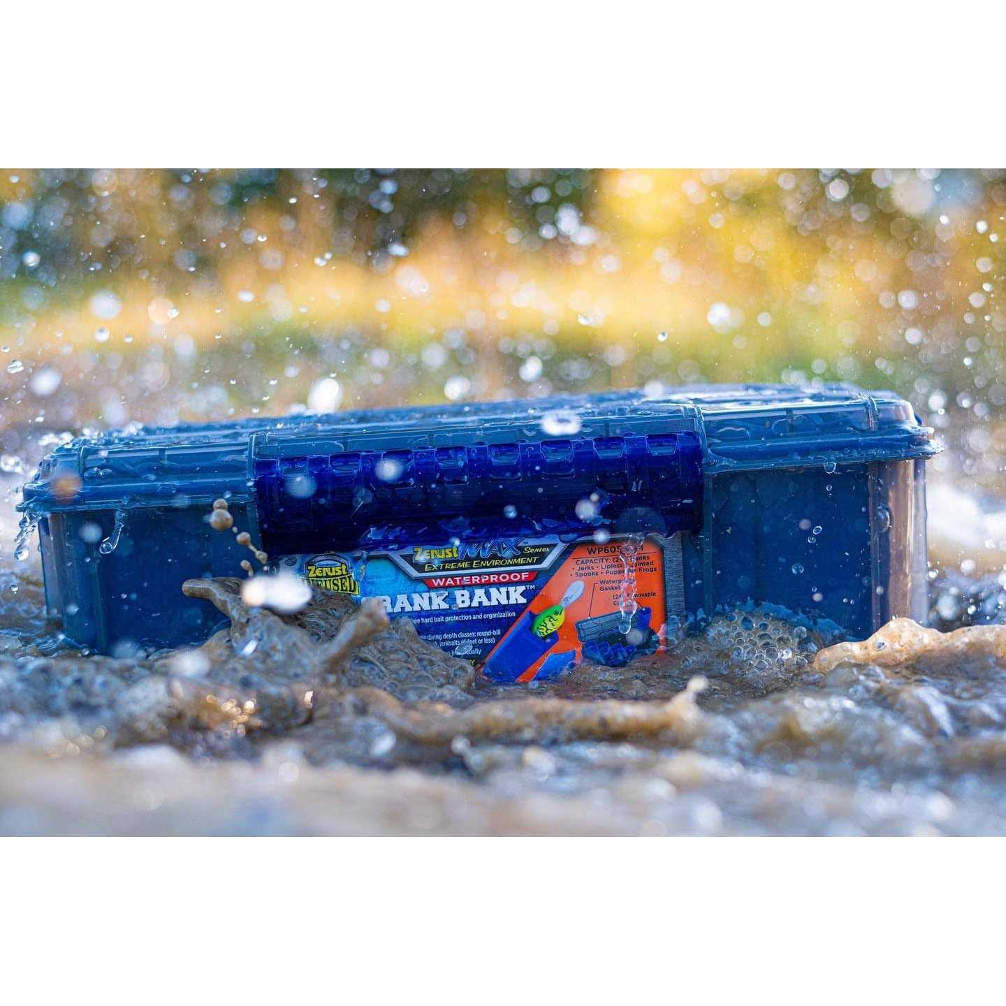 Flambeau Zerust Max Crank Bank Tackle Box - Image 5