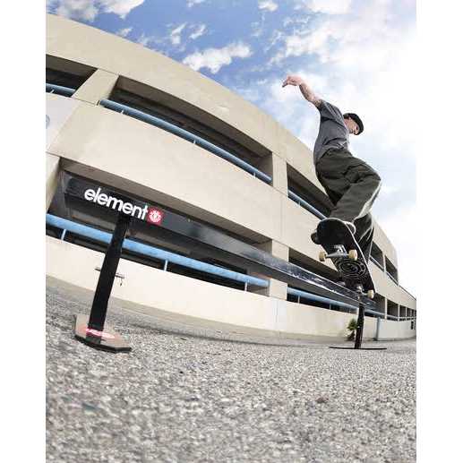 Element Flat Bar - Image 4