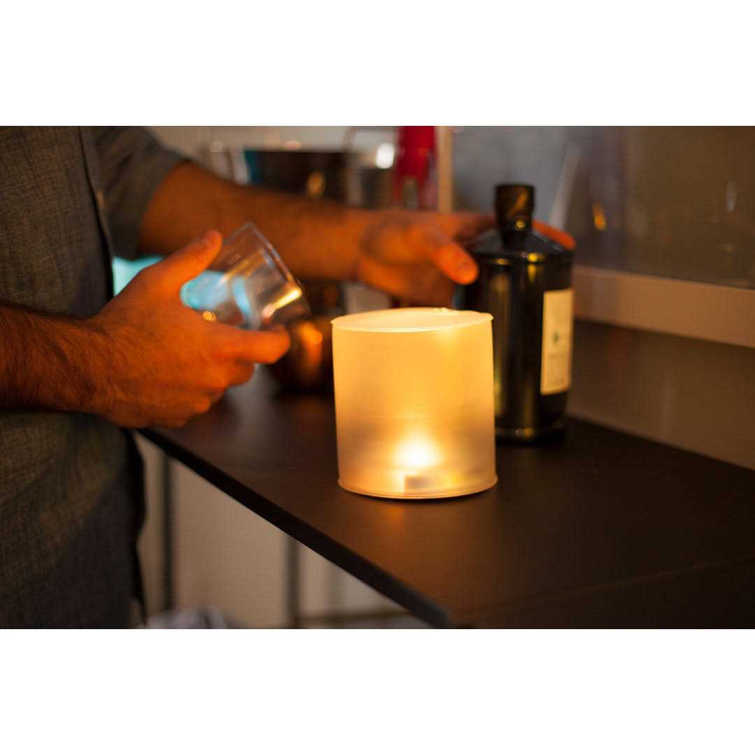 Luci Candle Inflatable Solar - Image 2