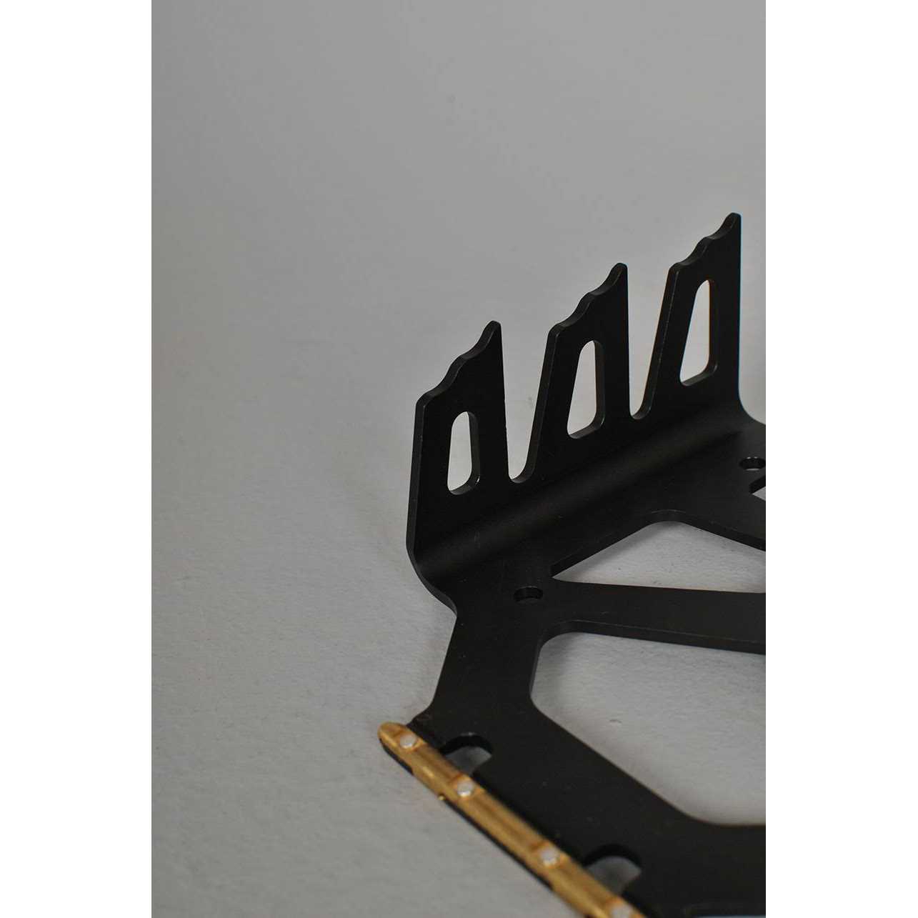 Alternative view of Burton Splitboard Crampon