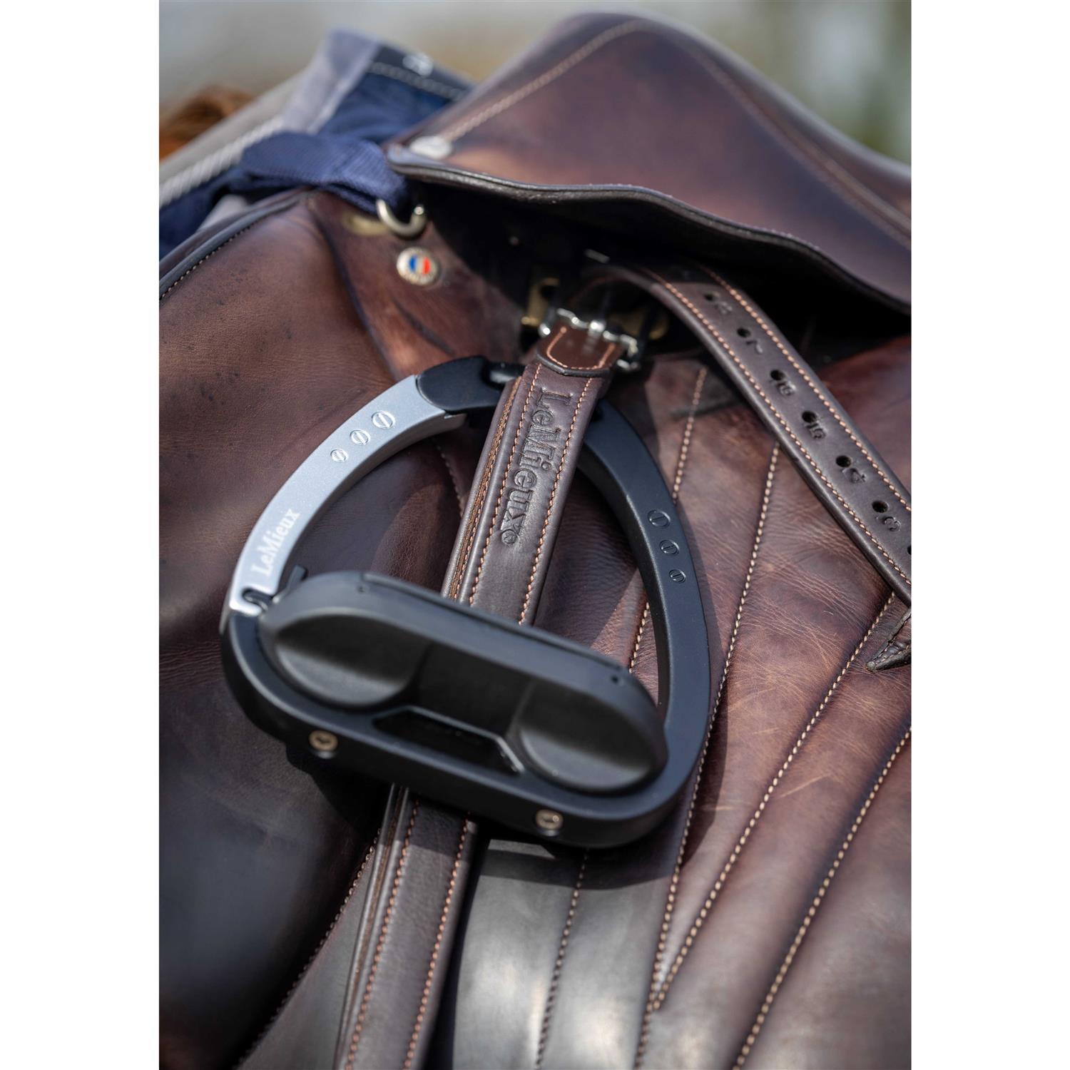 LeMieux Vector Stirrup Leathers - Image 5