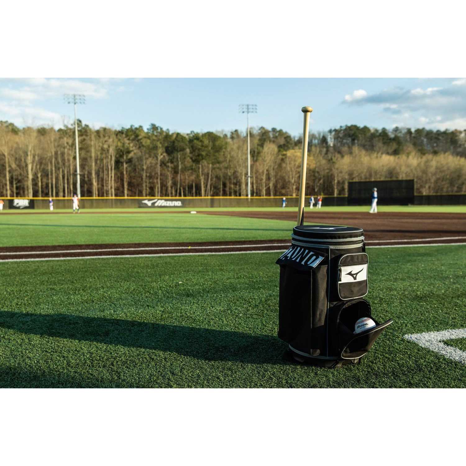 Mizuno Coach's Bucket X - Image 2
