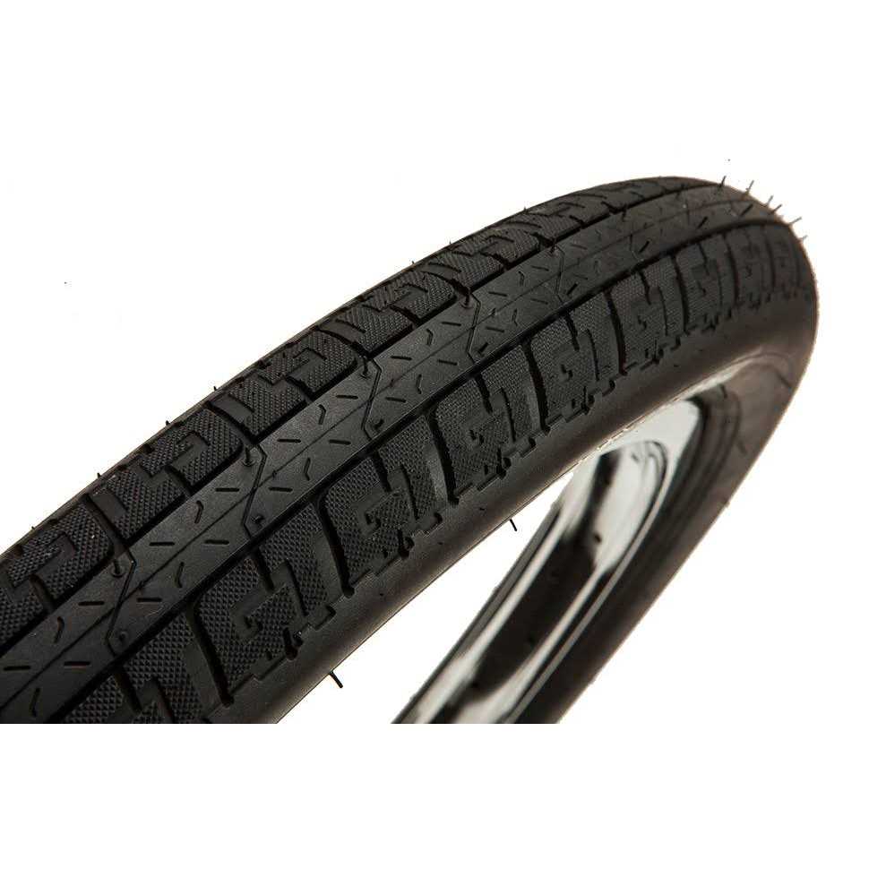 GT LP-5 Tire Black - Image 5