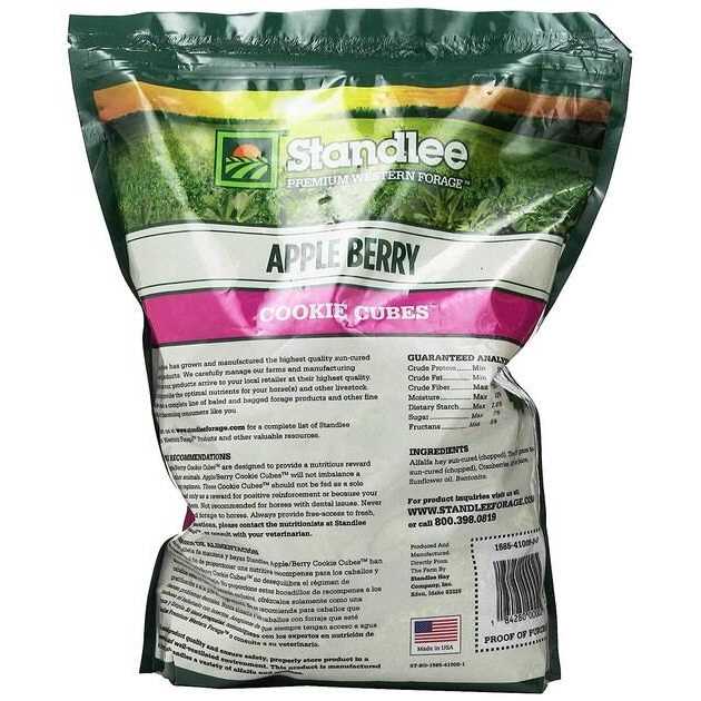 Standlee Apple Berry Cookie Cubes - Image 5