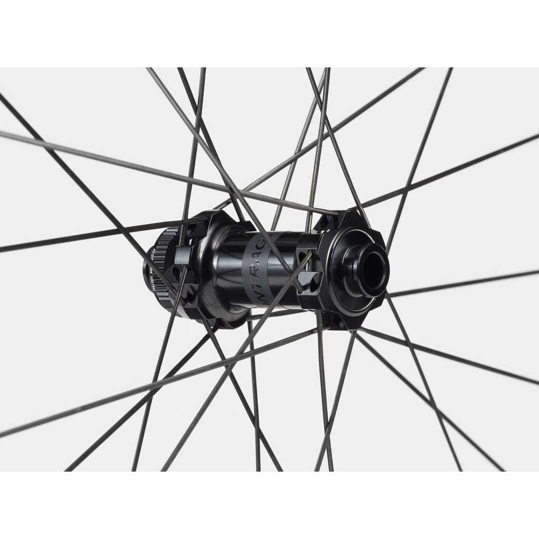 Bontrager Aeolus Pro 51 TLR Disc Road Wheel - Image 2