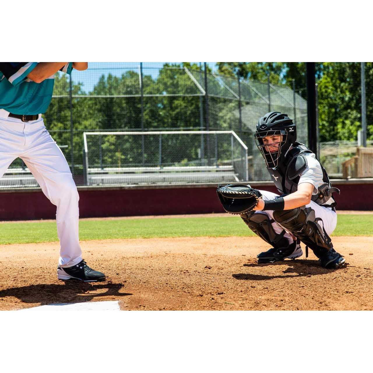 Mizuno Samurai Baseball Catcher&s Gear Set - Image 4