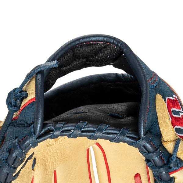 Wilson A1000 1912 12 Baseball Glove - Image 4
