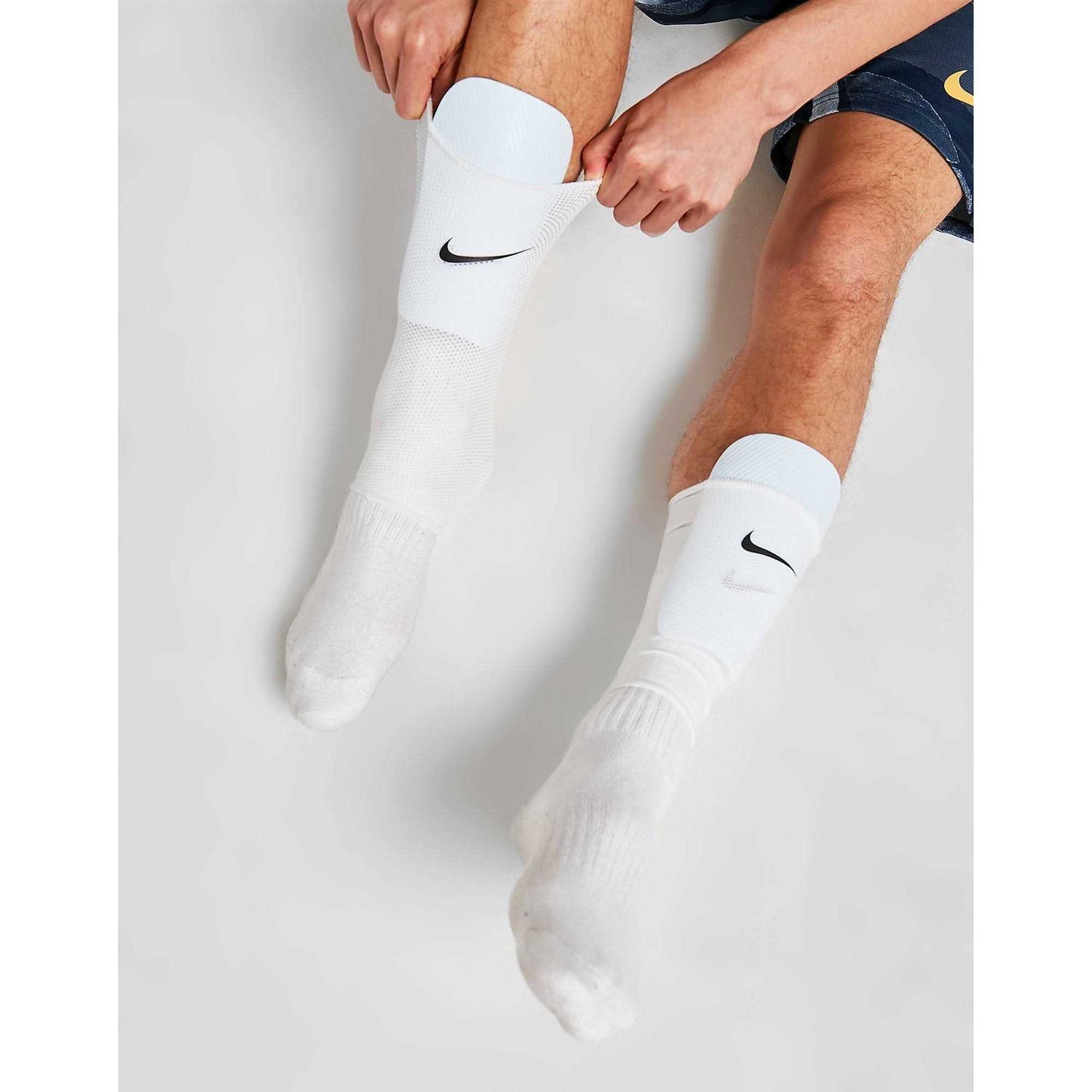 Nike Guard Lock Sleeves