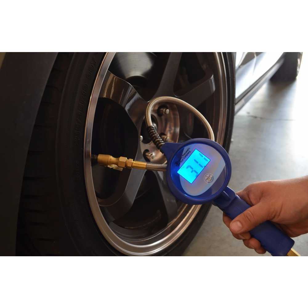 Astro Pneumatic 3.5 Digital Tire Inflator with Hose 3018 - Image 4