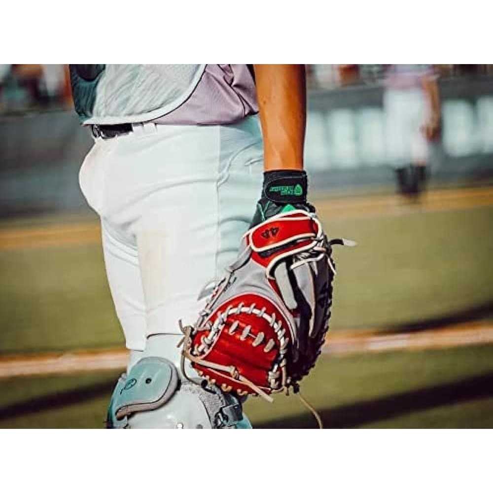 Team Defender Pro Series Protective Catcher's Glove - Image 3