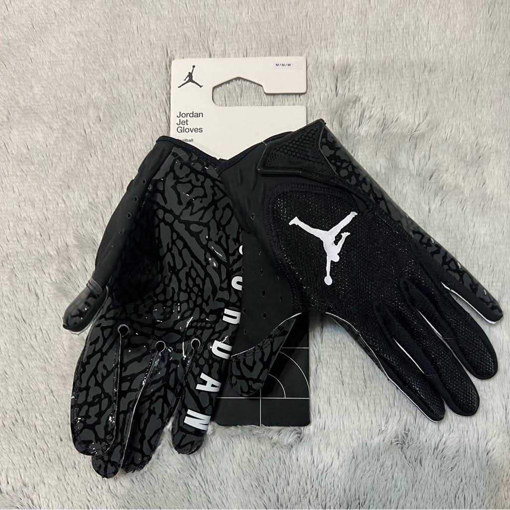 Alternative view of Jordan Accessories Nike Jordan Jet 7.0 Football Gloves