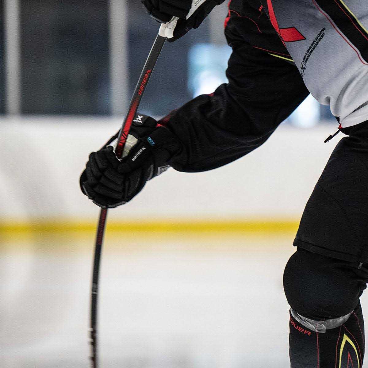 Bauer Vapor Hyperlite 2 Hockey Stick - Image 4