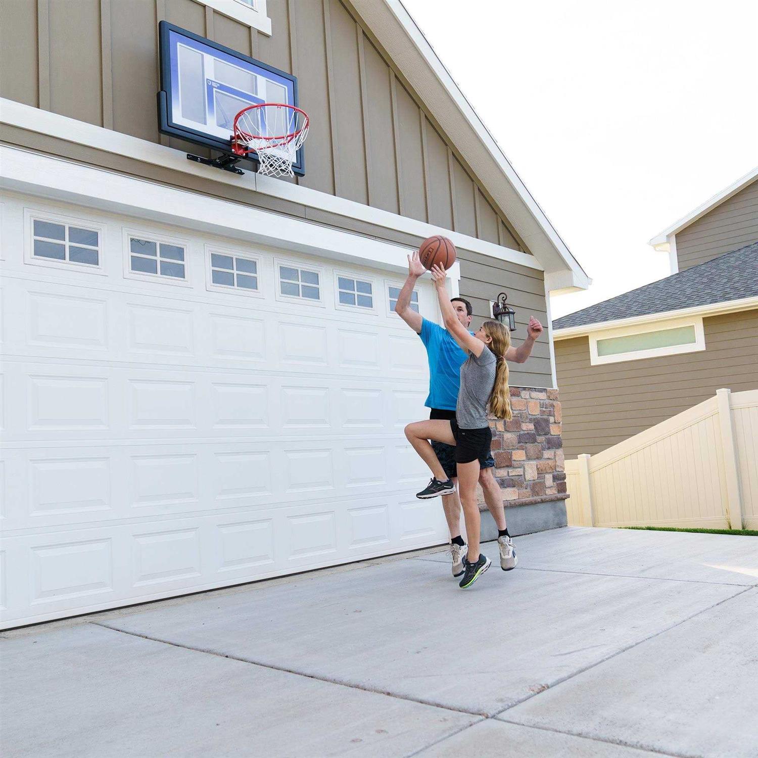 Lifetime Basketball Backboard and Rim Combo - Image 3
