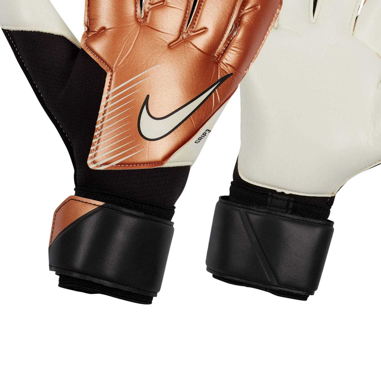 Nike Goalkeeper Grip3 Gloves - Image 2